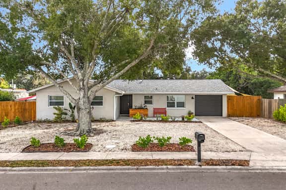 Modern 3BR Sarasota House • Fenced Yard • EV - Image 1